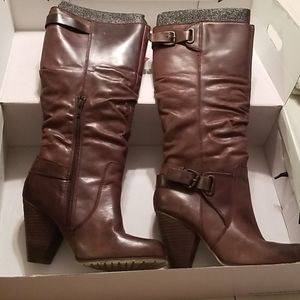 *SOLD*Aldo Brown Leather Heeled Boots